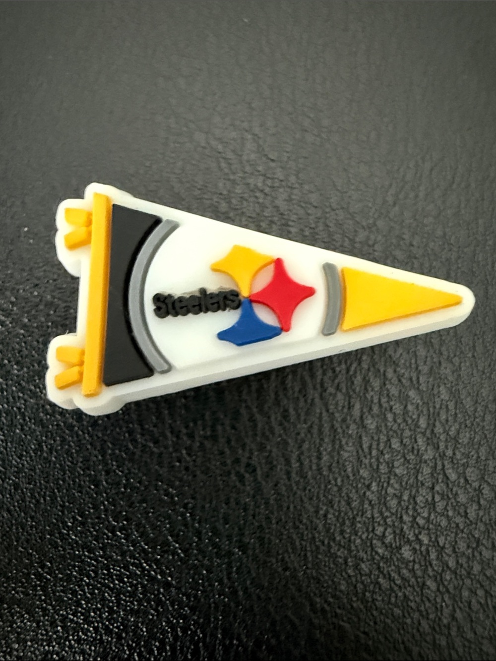 Steelers Kids Yellow & White Pennant Shoe Charm